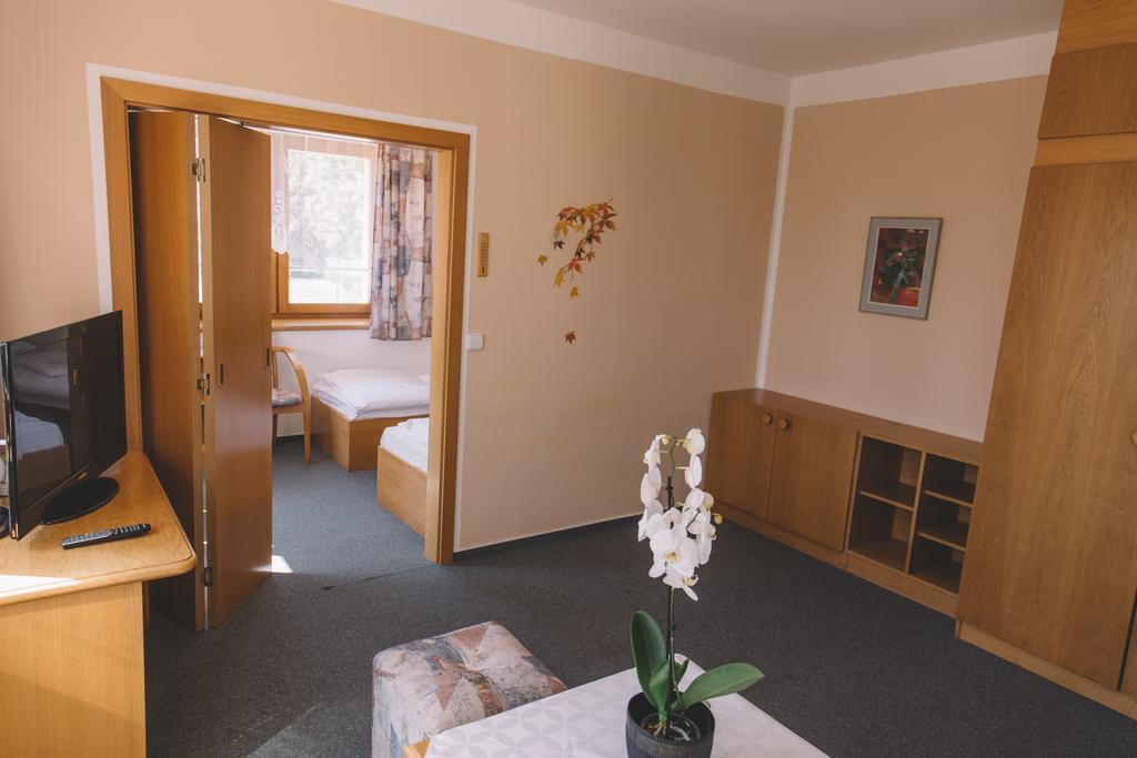 Hotel Vydra Srní Exteriér fotografie